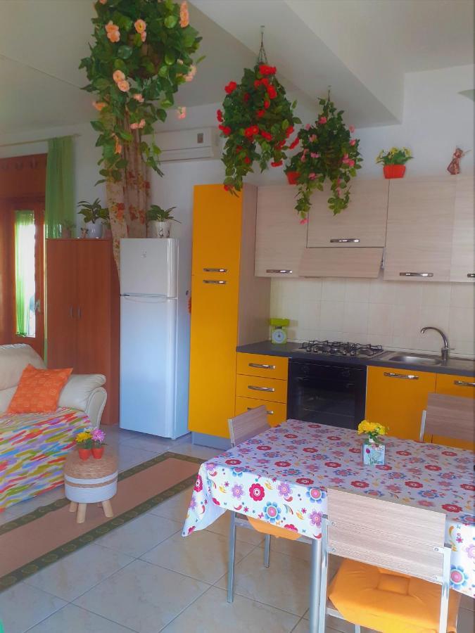 Case Per Vacanze La Fiaba Pulsano Ngoại thất bức ảnh